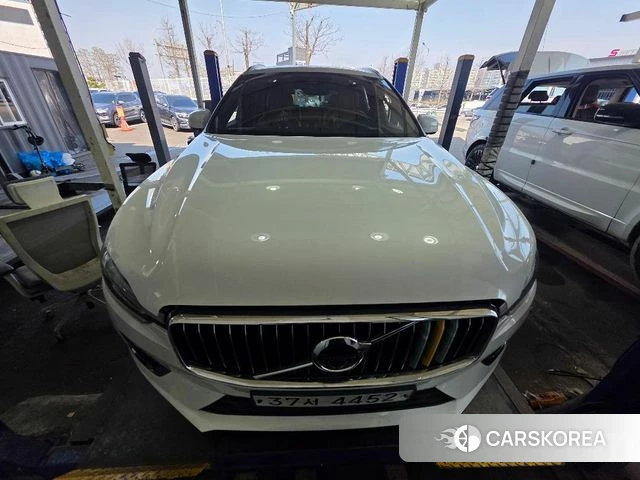 Volvo XC60 second Generation 2019 Белый из Кореи, фото 2