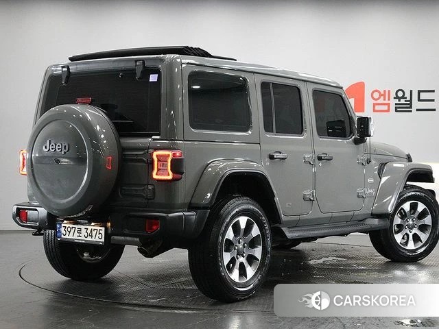 Jeep Wrangler (JL) 2023 Серый из Кореи, фото 3