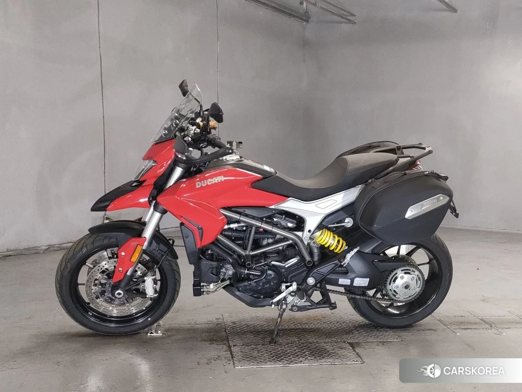 Проданный Ducati HYPERSTRADA 939 2016 из Японии, фото 2