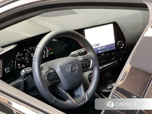 Lexus NX id 4262177 из Китая 9