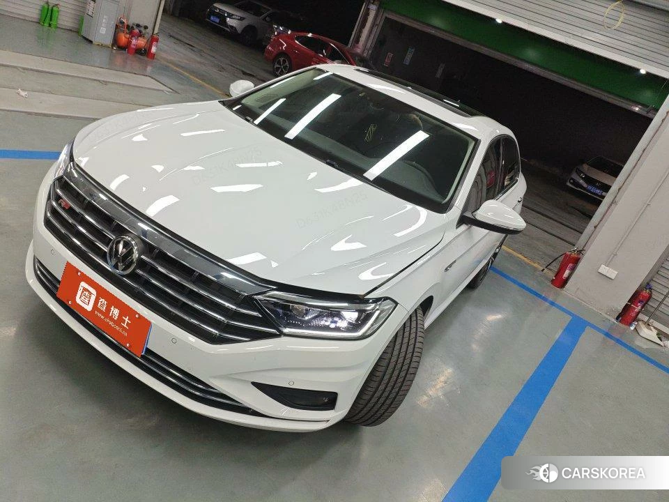 Volkswagen Sagitar 2022 Белый из Китая, фото 2