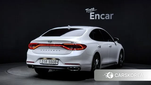 Hyundai Grandeur IG id 3045332 из Кореи 12