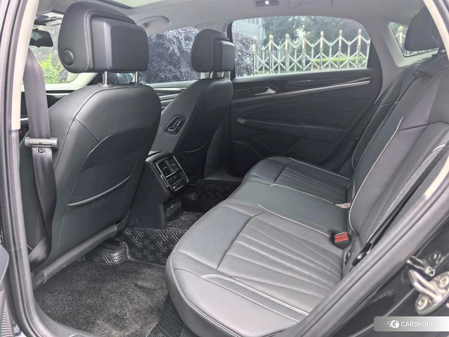 Volkswagen Passat id 4420249 из Китая 11
