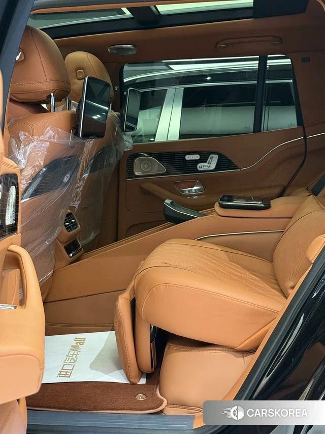 Mercedes-Benz GLS 2025 Черный из Китая, фото 2