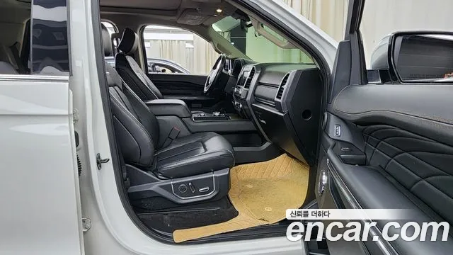 Ford Expeditation id 2622486 из Кореи 12