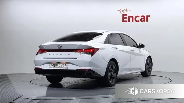 Hyundai Avante Hybrid (CN7) id 3328735 из Кореи 12