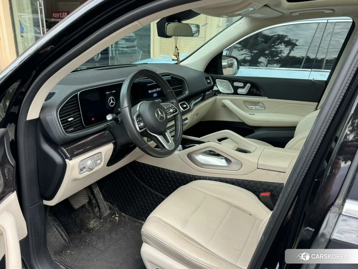 Mercedes-Benz GLE (import) 2021 Черный из Китая, фото 2