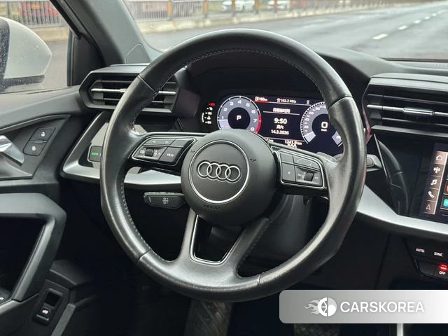 Audi A3 2022 Белый из Китая, фото 2