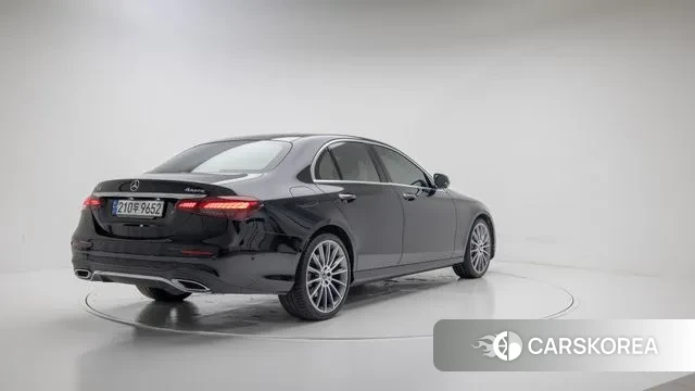Mercedes-Benz E-Class W213 id 3074921 из Кореи 12