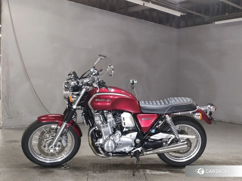 Проданный Honda CB1100EX 2019 из Японии, фото 2