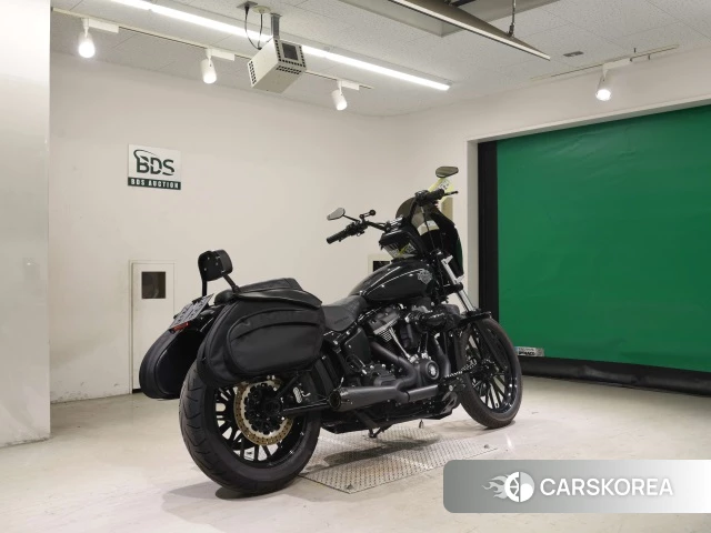 Проданный Harley-Davidson Softail Street Bob FXBB1750 2017 из Японии, фото 2