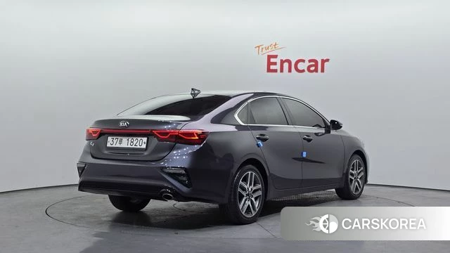 Kia Come New K3 id 3853641 из Кореи 12