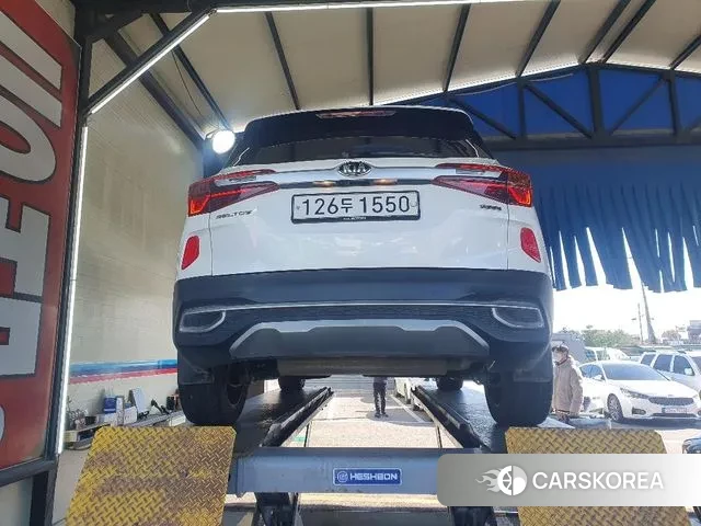 Kia Seltos 2020 Белый из Кореи, фото 2