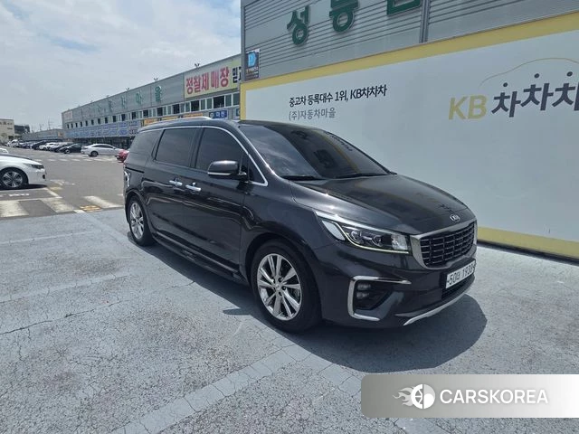 Kia The New Carnival id 4546954 из Кореи 11