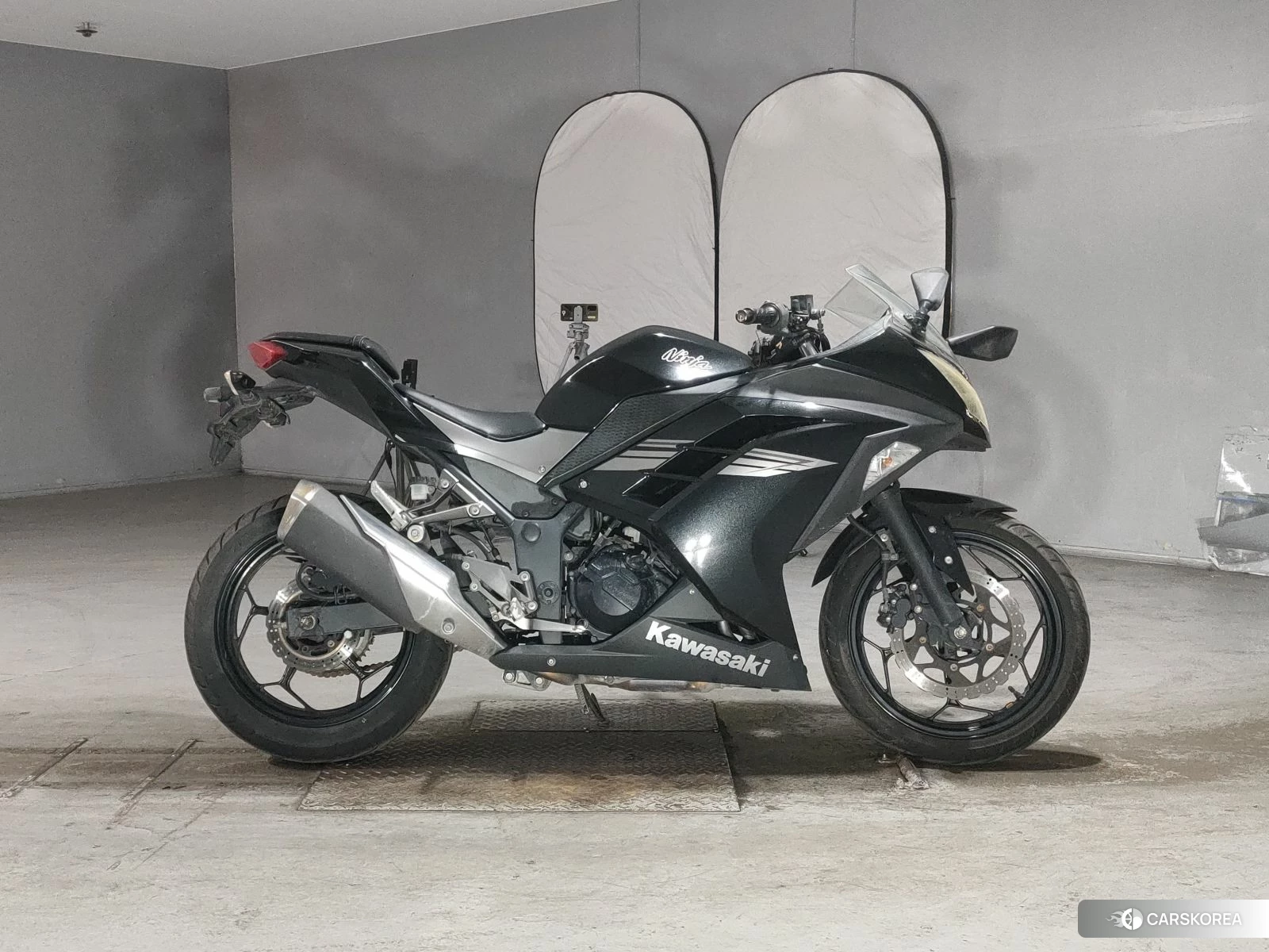 Проданный Kawasaki NINJA 250 2017 из Японии