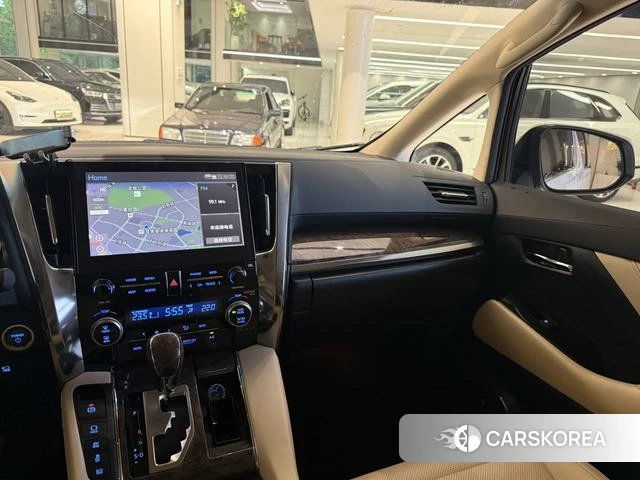 Toyota Elfa id 4313873 из Китая 11