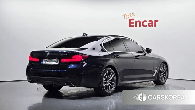 BMW 5 Series (G30) id 4711326 из Кореи 12