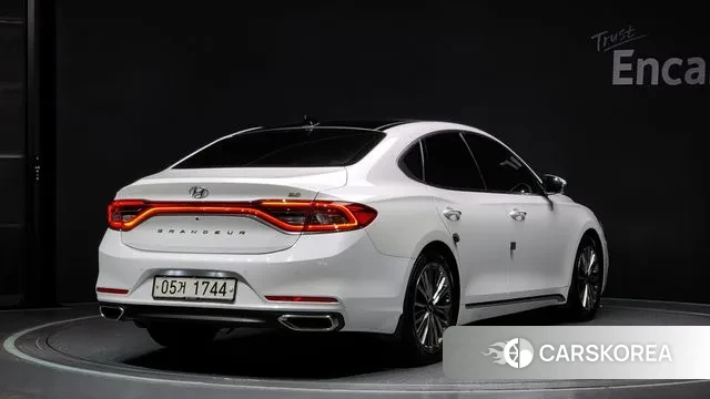 Hyundai Grandeur IG id 2981982 из Кореи 12