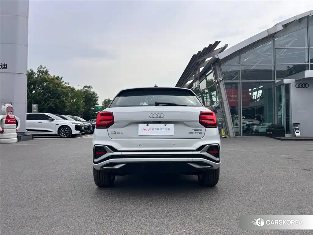 Audi Q2L 2026 Белый из Китая, фото 3