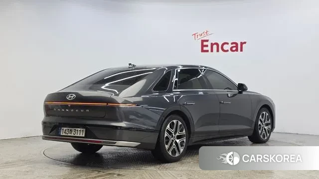 Hyundai Grandeur (GN7) id 3654516 из Кореи 12