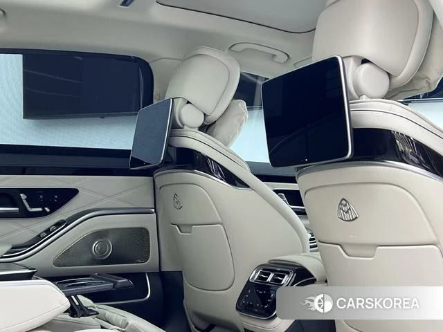 Mercedes-Benz Maybach S-class 2024 Черный из Китая, фото 5