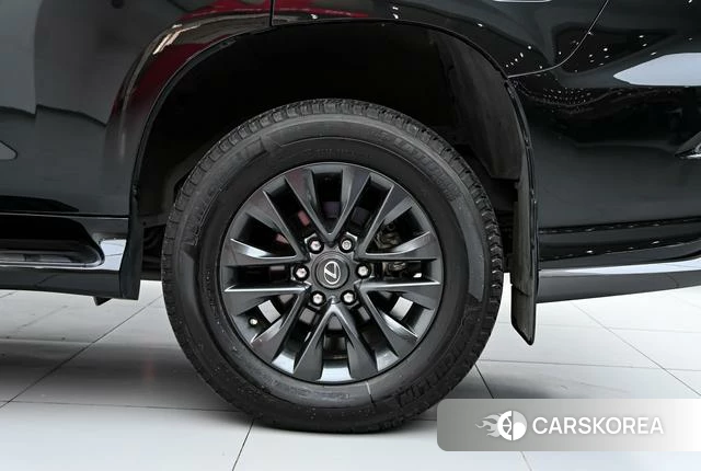 Lexus GX id 4272980 из Китая 12