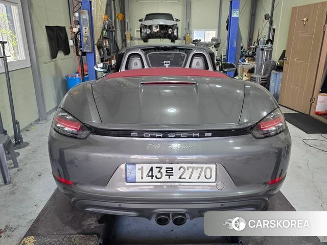 Porsche 718 Boxster 2020 Серый из Кореи, фото 4