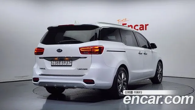 Kia The New Carnival id 2547363 из Кореи 12