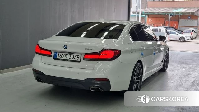 BMW 5 Series (G30) id 4541280 из Кореи 10