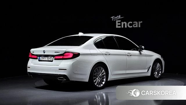 BMW 5 Series (G30) id 4640881 из Кореи 12