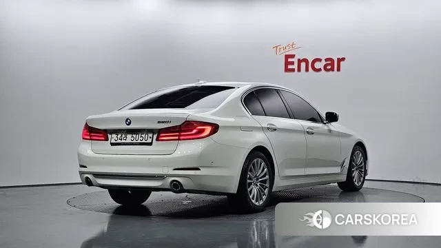 BMW 5 Series (G30) id 3095698 из Кореи 12