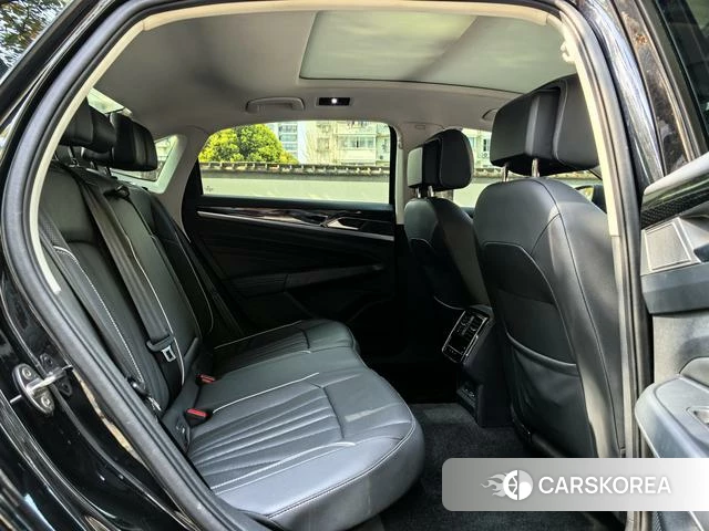 Volkswagen Passat 2023 Черный из Китая, фото 5