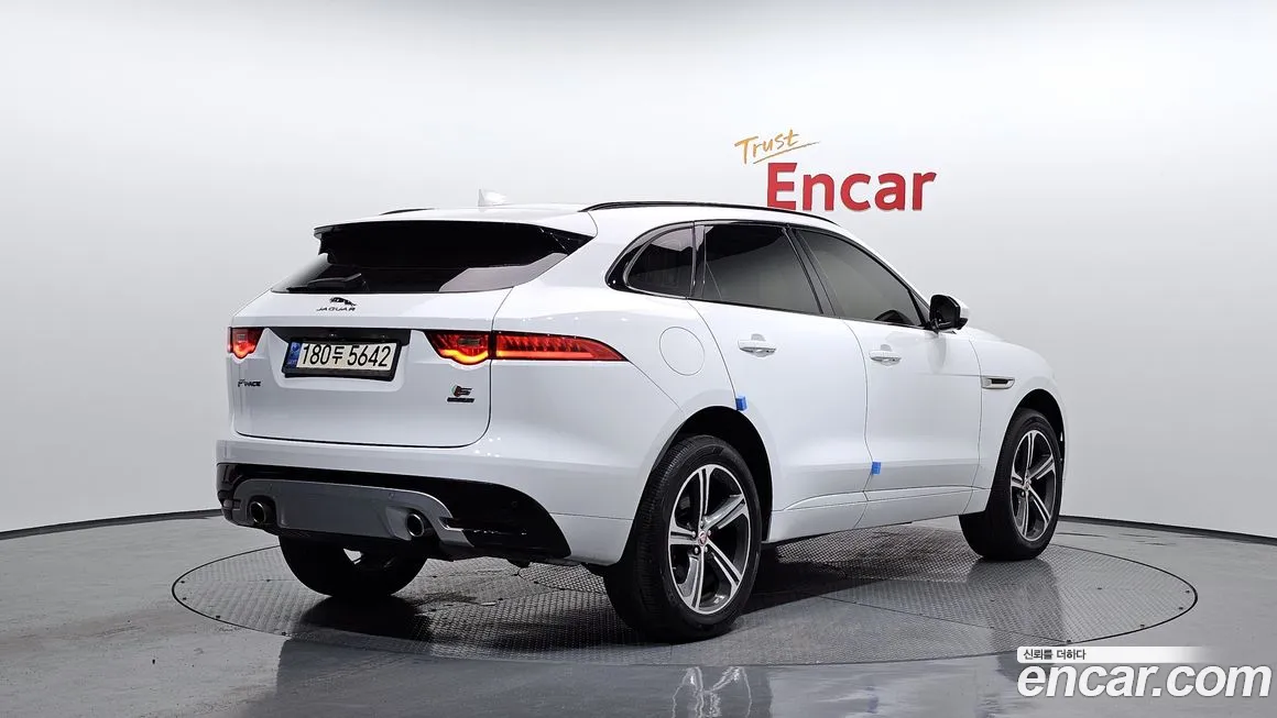 Jaguar F-PACE id 2140341 из Кореи 12