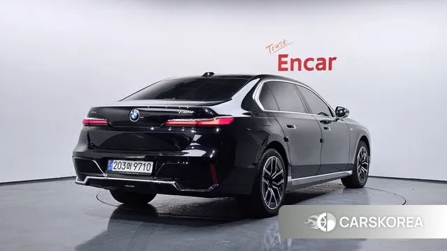 BMW 7 Series (G70) id 3769800 из Кореи 12