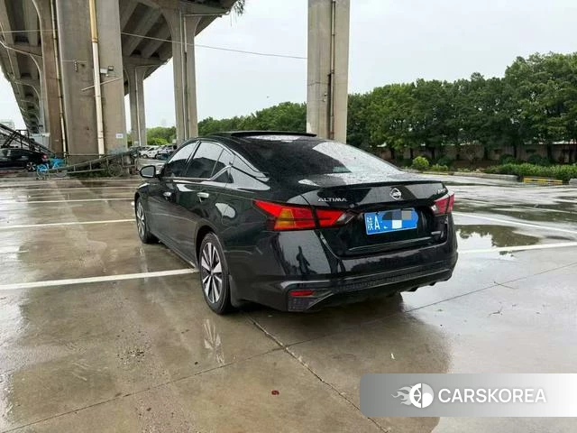Nissan Teana 2022 Черный из Китая, фото 2