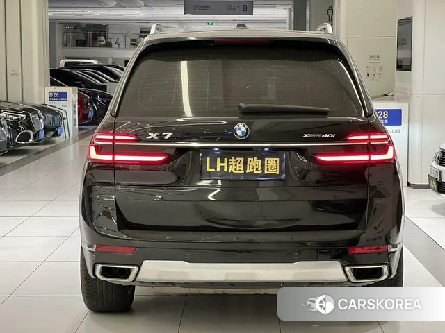 BMW X7 id 4265542 из Китая 10
