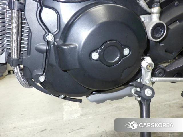 Engine photo