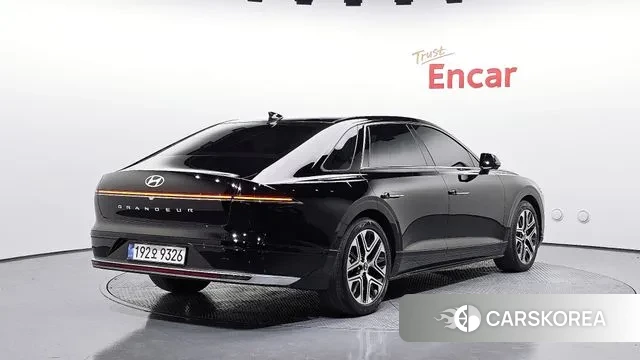 Hyundai Grandeur (GN7) id 3576558 из Кореи 12