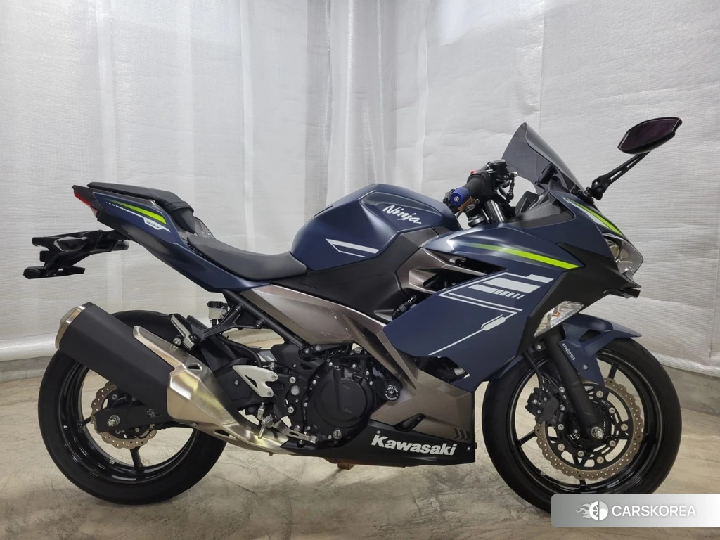 Проданный Kawasaki Ninja 400-2 2022 из Японии, фото 2