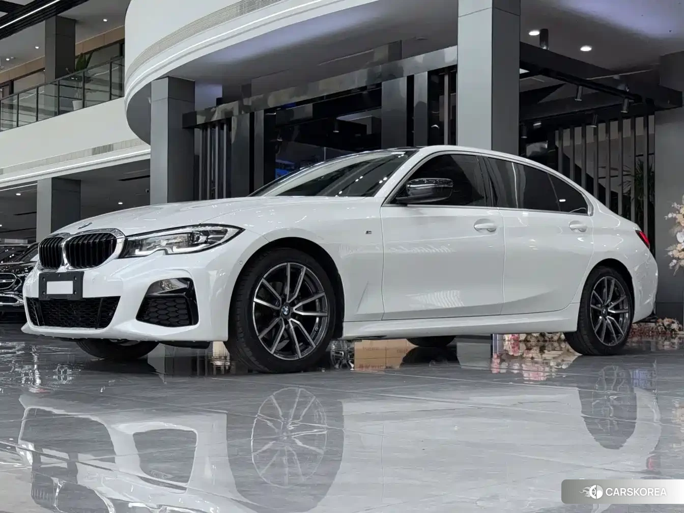 BMW 3 series 2021 Белый из Китая, фото 2