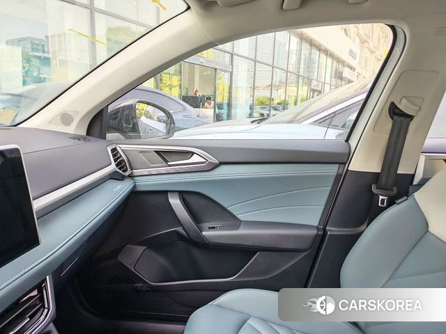 Volkswagen Tuyue 2024 Белый из Китая, фото 2