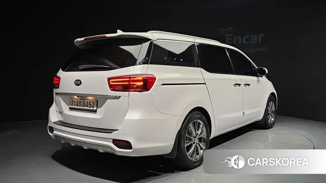 Kia The New Carnival id 3060943 из Кореи 12