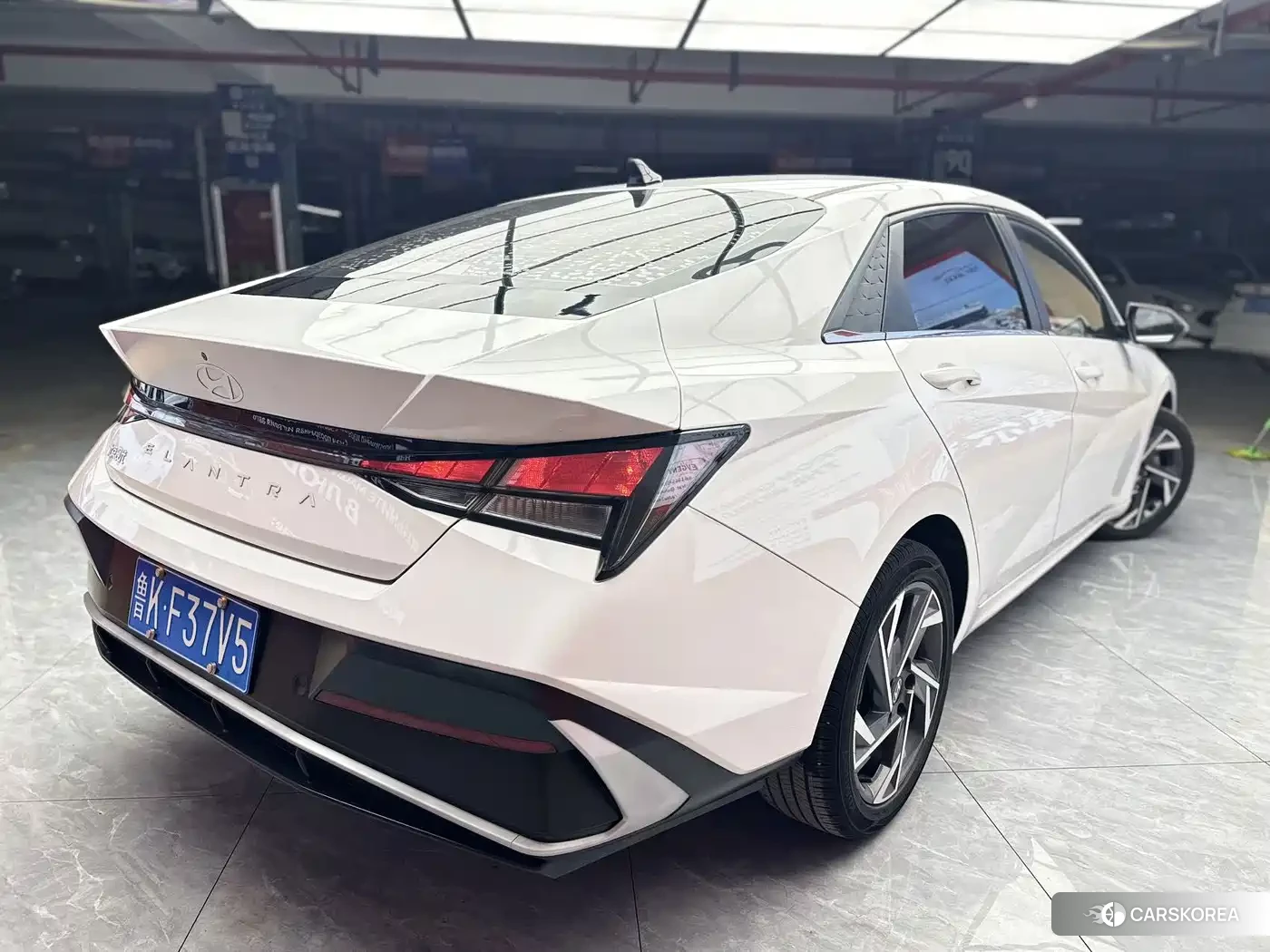 Hyundai Elantra id 4669432 из Китая 11