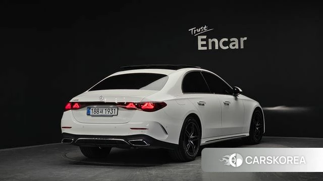 Mercedes-Benz E-Class W214 id 3896373 из Кореи 12