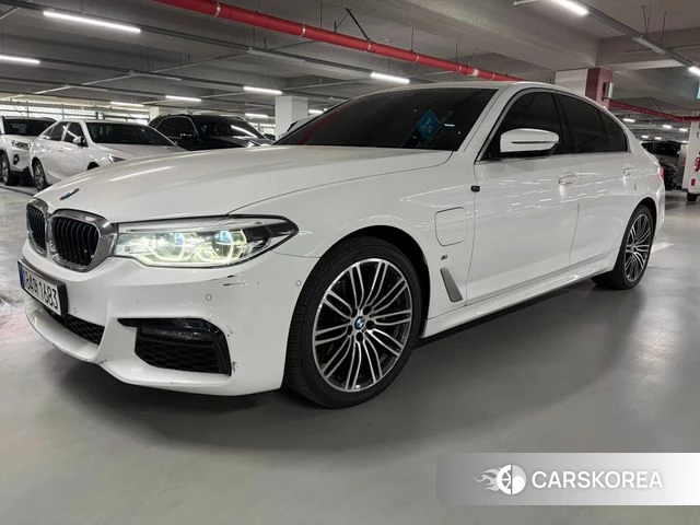 BMW 5 Series (G30) 2020 Белый из Кореи, фото 6