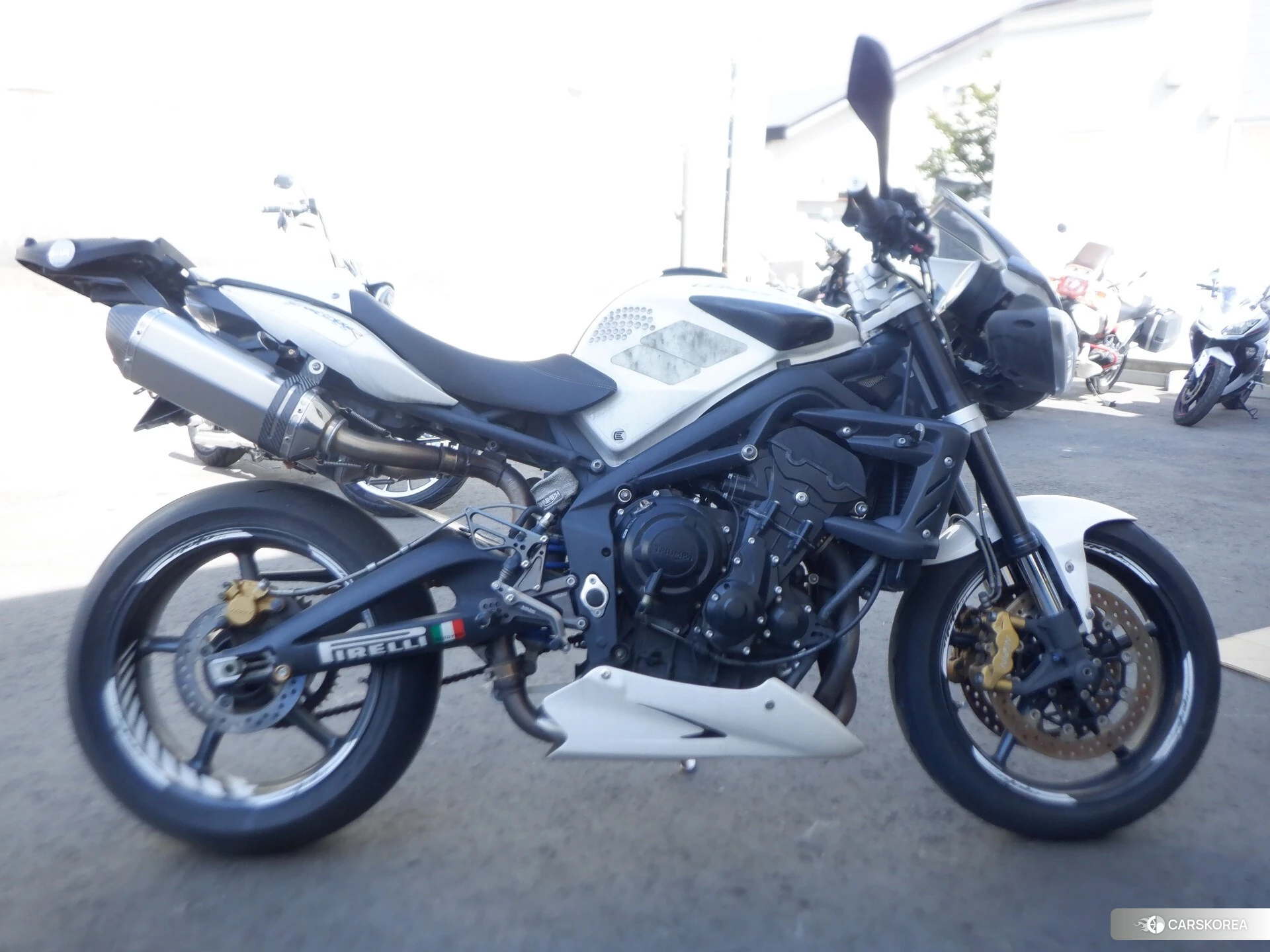 Проданный Triumph STREET TRIPLE R 2012 из Японии, фото 3