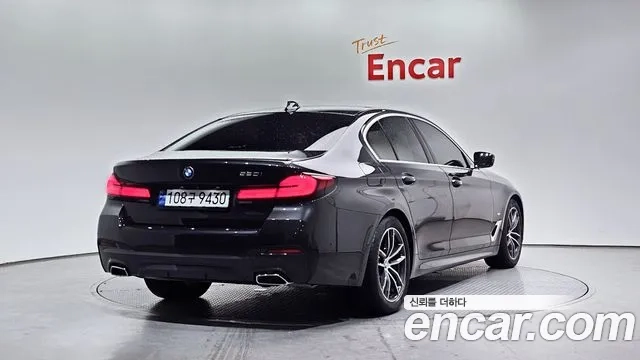 BMW 5 Series (G30) id 2943642 из Кореи 12