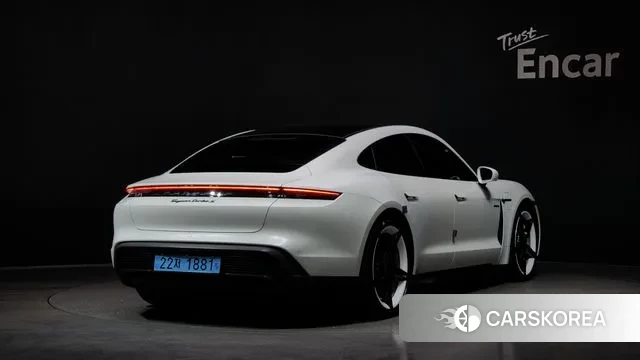 Porsche Taycan id 3630553 из Кореи 12