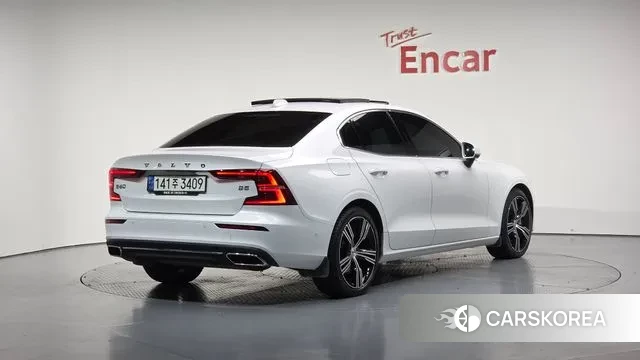 Volvo S60 3rd generation id 3373663 из Кореи 12