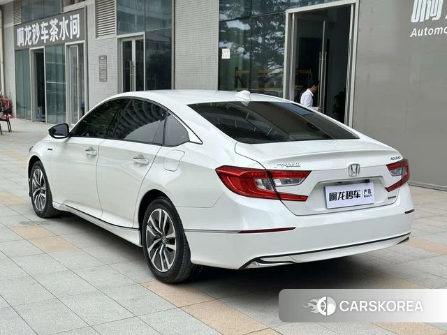 Honda Accord id 4399917 из Китая 12